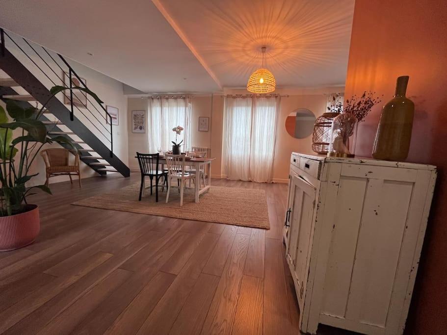 Le Saint Pierre Grand Duplex Hyper Centre, Port Caen Daire Dış mekan fotoğraf